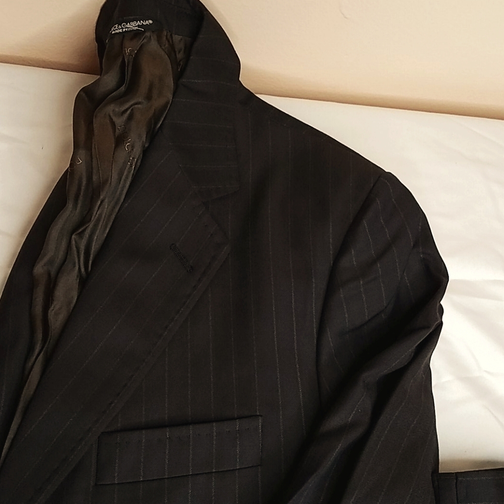 💲Classic Men's Dolce and Gabbana suit 38R💲